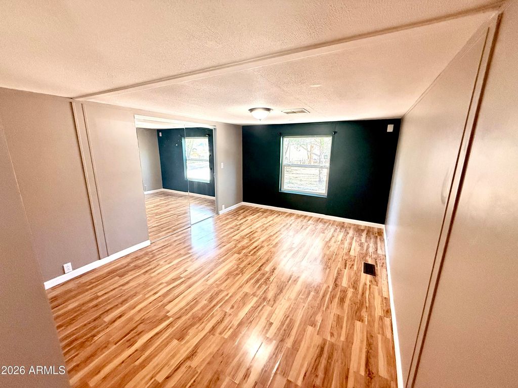 Image 9 of property listing at 1406 N MATTERHORN Road, Payson, AZ 85541