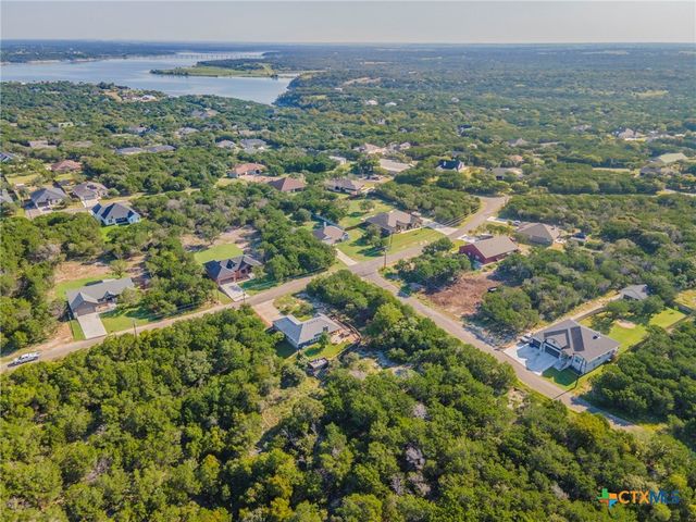 15927 Brazos Drive, Temple, TX 76502