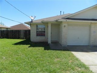 2221 CREEKSIDE LN A, Georgetown, TX 78626