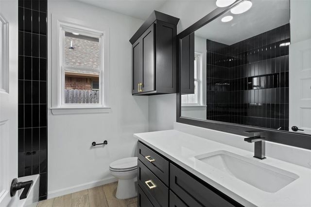 3308 Sage Brush Place, Yukon, OK 73099