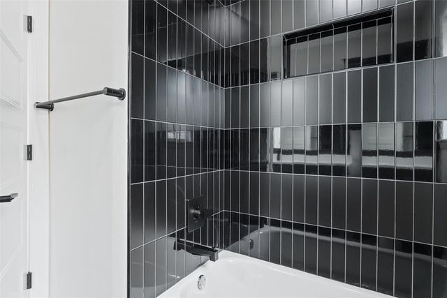 3308 Sage Brush Place, Yukon, OK 73099