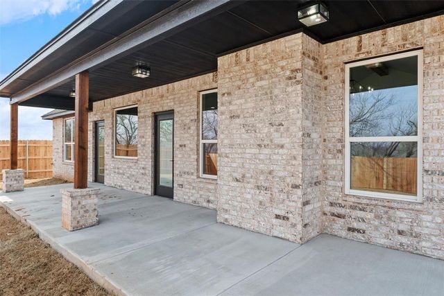3308 Sage Brush Place, Yukon, OK 73099