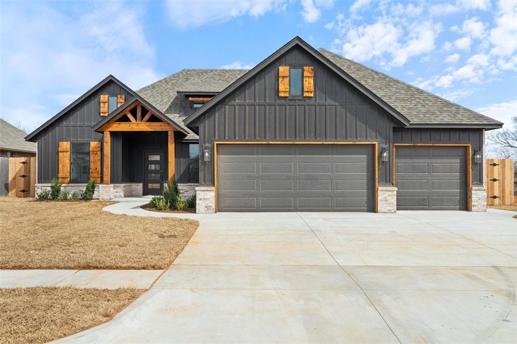 3308 Sage Brush Place, Yukon, OK 73099