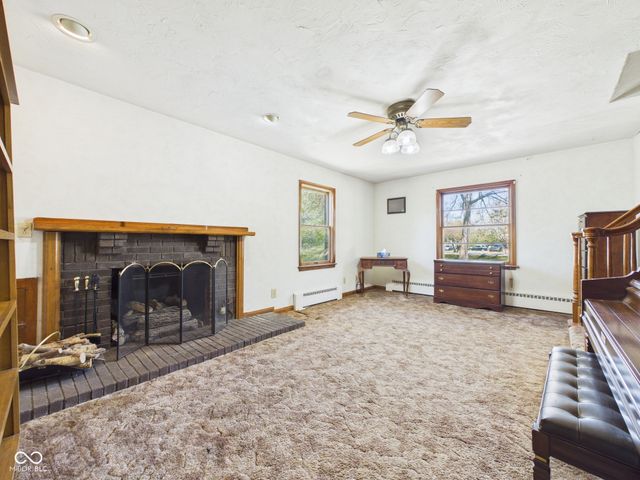 5433 W 8th Street, Anderson, IN 46011