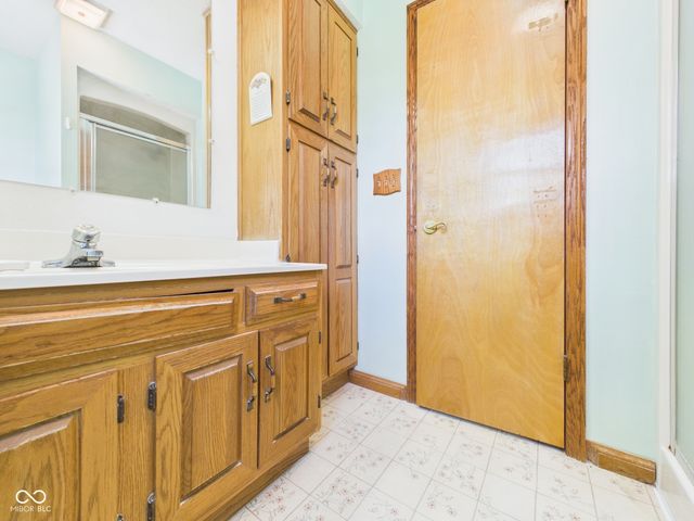 5433 W 8th Street, Anderson, IN 46011