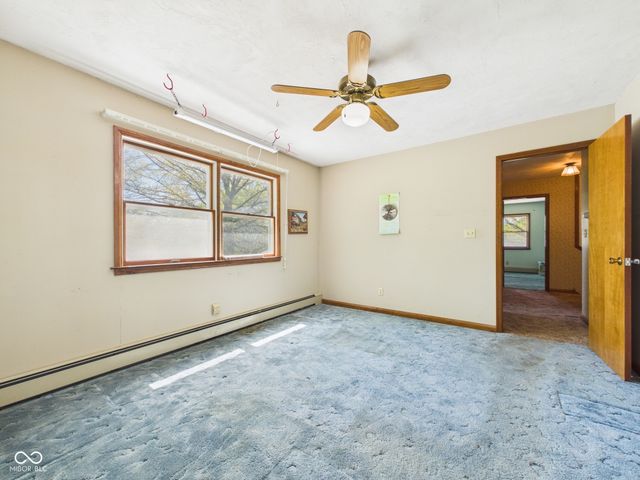 5433 W 8th Street, Anderson, IN 46011