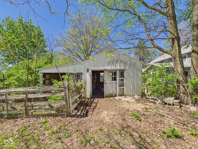 5433 W 8th Street, Anderson, IN 46011