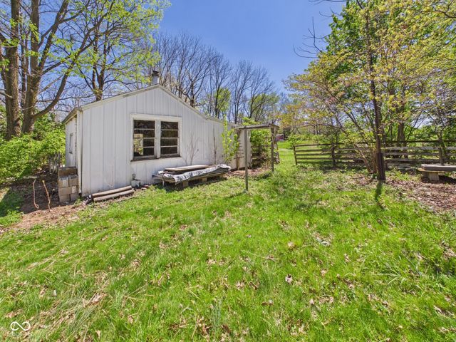 5433 W 8th Street, Anderson, IN 46011