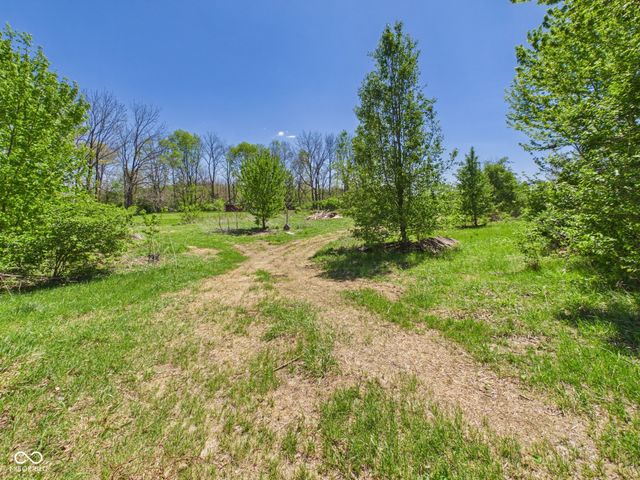 5433 W 8th Street, Anderson, IN 46011