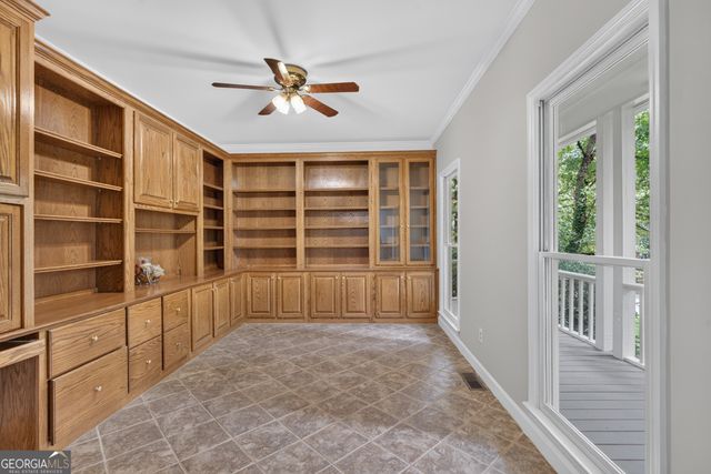 8 Westover Drive SW, Rome, GA 30165