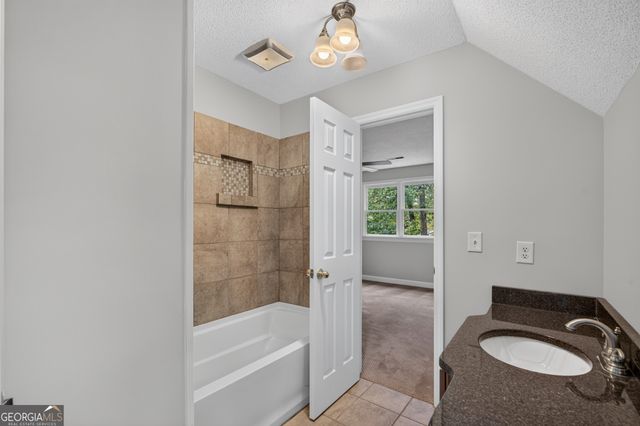 8 Westover Drive SW, Rome, GA 30165