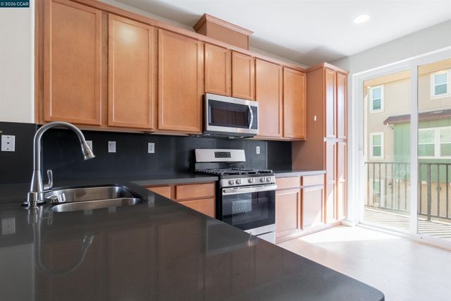 3091 Madsen St, Hayward, CA 94541