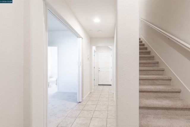 3091 Madsen St, Hayward, CA 94541