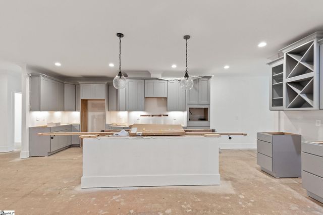 2028 Ivy Cottage Path, Boiling Springs, SC 29316