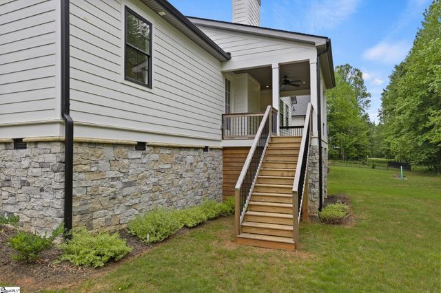 2028 Ivy Cottage Path, Boiling Springs, SC 29316