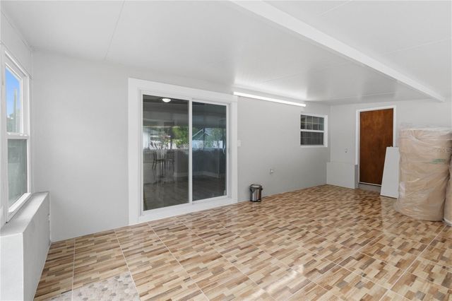 8304 DOT LANE, Orlando, FL 32809