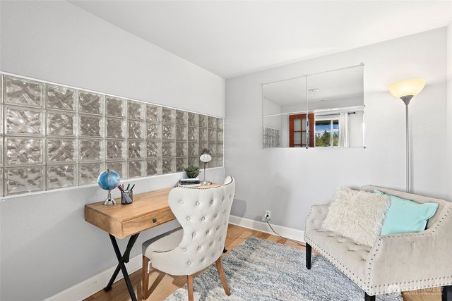 20604 4th Avenue S, Des Moines, WA 98198