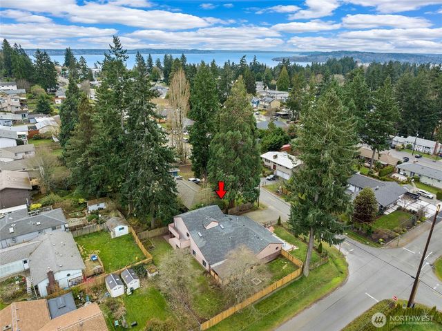 20604 4th Avenue S, Des Moines, WA 98198