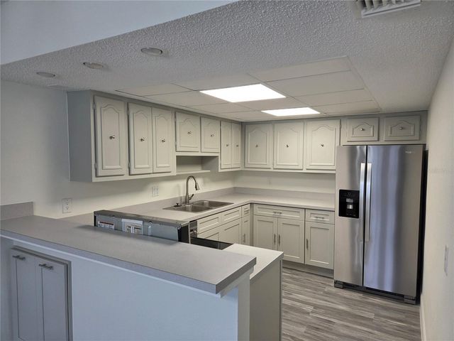 22333 EDGEWATER DRIVE C2, Punta Gorda, FL 33980