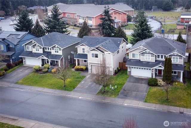 12717 E 166th Street Court E, Puyallup, WA 98374