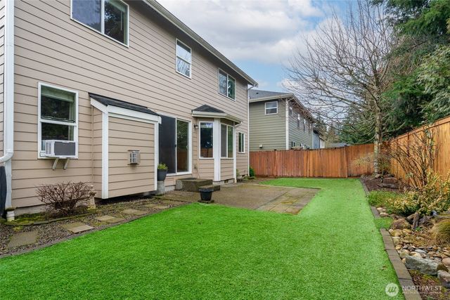 12717 E 166th Street Court E, Puyallup, WA 98374