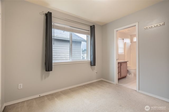 12717 E 166th Street Court E, Puyallup, WA 98374