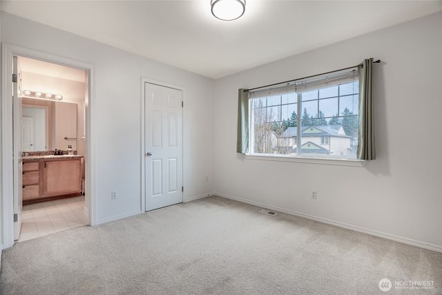 12717 E 166th Street Court E, Puyallup, WA 98374