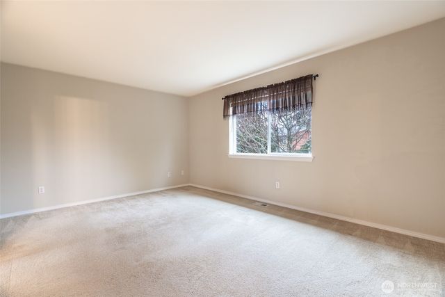 12717 E 166th Street Court E, Puyallup, WA 98374