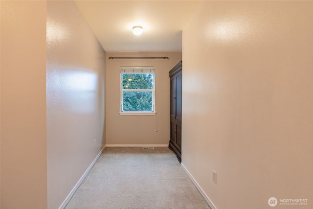 12717 E 166th Street Court E, Puyallup, WA 98374