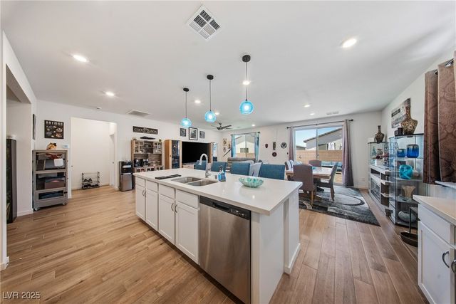 6020 East Drosetta Avenue, Pahrump, NV 89061