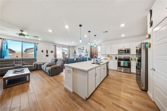 6020 East Drosetta Avenue, Pahrump, NV 89061