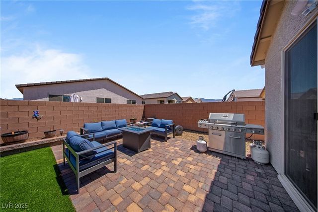 6020 East Drosetta Avenue, Pahrump, NV 89061