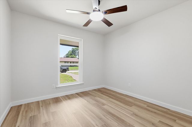 419 Summit Drive, Richardson, TX 75081