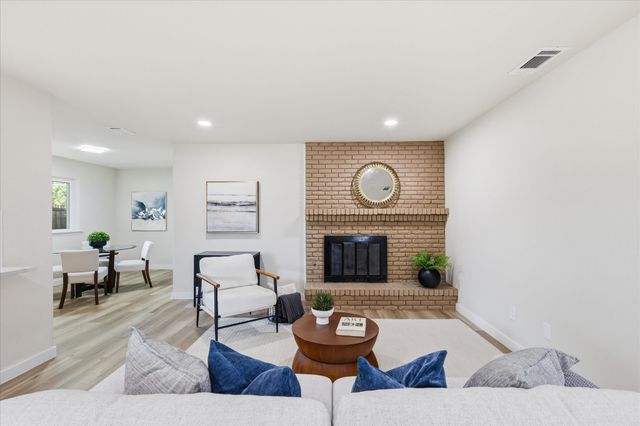 419 Summit Drive, Richardson, TX 75081