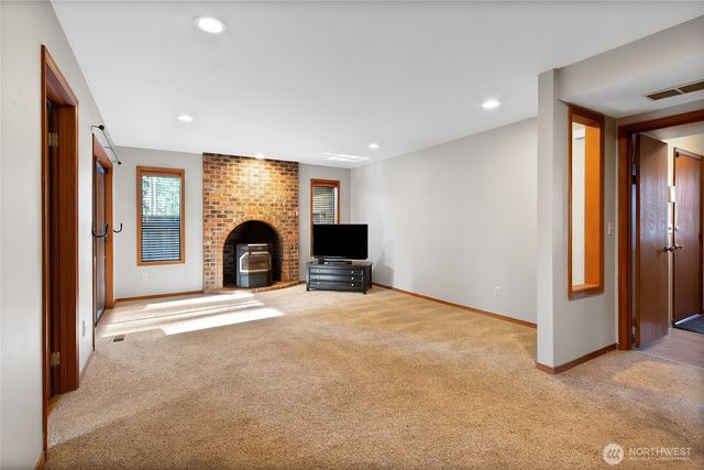 7306 139th Street Ct E, Puyallup, WA 98373