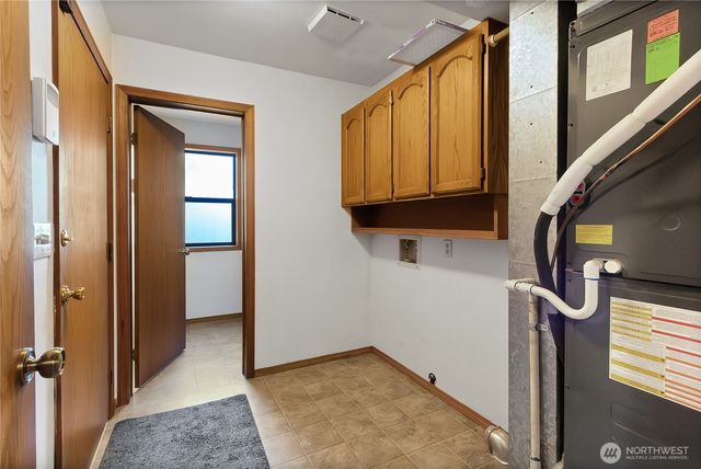 7306 139th Street Ct E, Puyallup, WA 98373