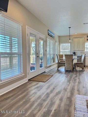 8716 W Simmons Bayou Drive, Ocean Springs, MS 39564