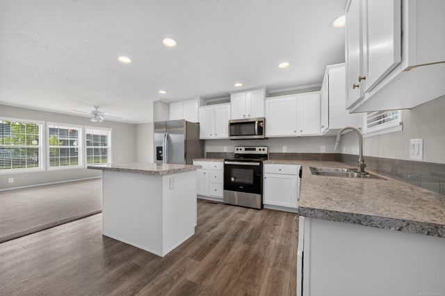 2776 Pinellas Court, Lapeer, MI 48446