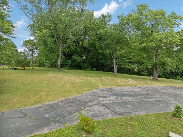 114 Calhoun St, Smithville, TN 37166