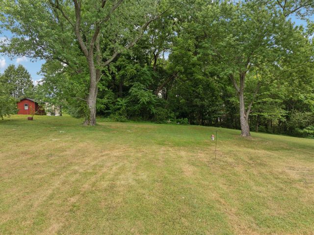 114 Calhoun St, Smithville, TN 37166