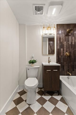 3 Abraham Ave, Freetown, MA 02717