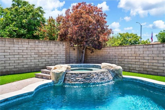 24007 Jonquil, Murrieta, CA 92562