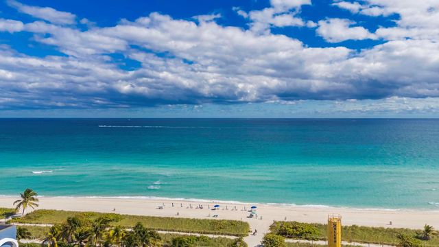 8855 Collins Ave 2D, Surfside, FL 33154