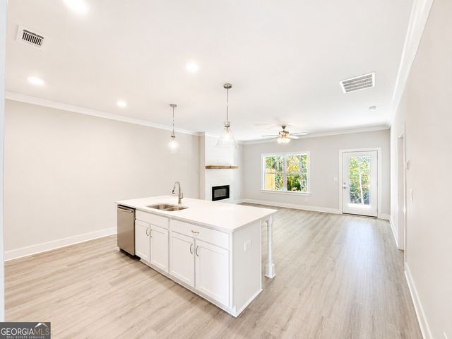 28 Village Court 16, Cleveland, GA 30528