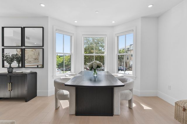 100 White St 1, Boston, MA 02128