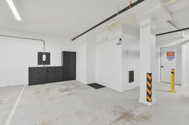 100 White St 1, Boston, MA 02128
