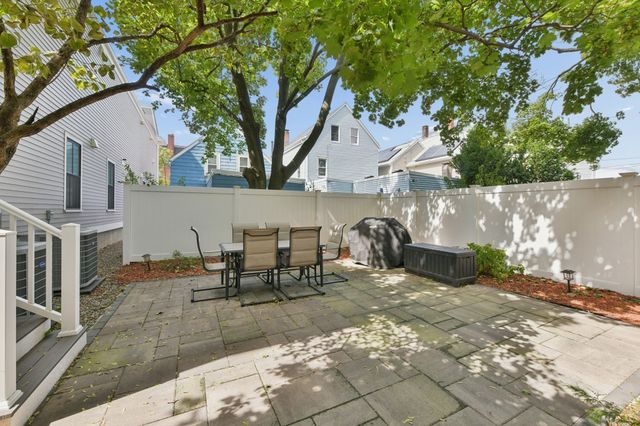 100 White St 1, Boston, MA 02128
