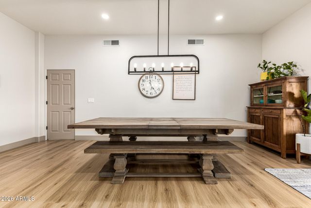 45330 N 14TH Street, New River, AZ 85087