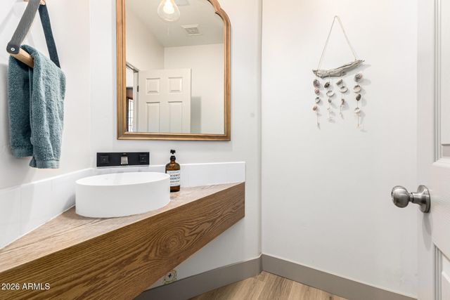 45330 N 14TH Street, New River, AZ 85087