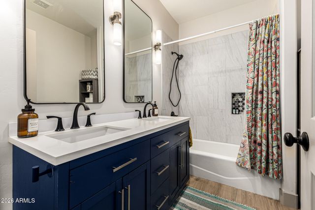 45330 N 14TH Street, New River, AZ 85087